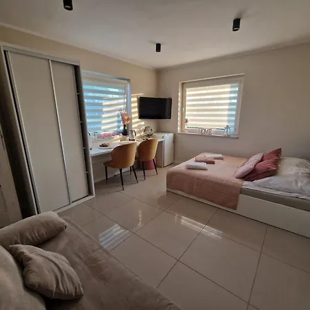 Luna Mieroszyno Jastrzębia Góra