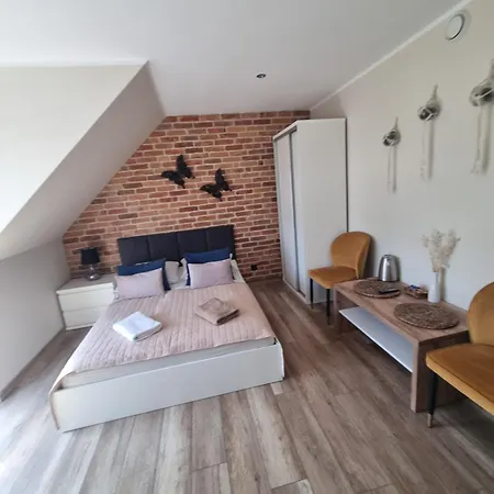 Luna Mieroszyno ホームステイ Jastrzębia Góra